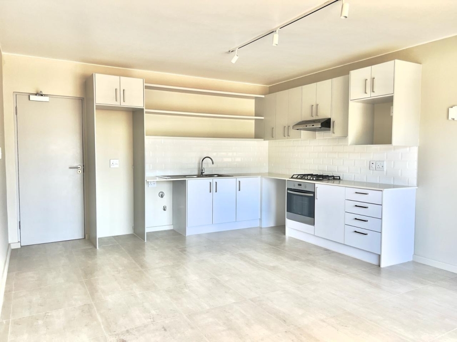 1 Bedroom Property for Sale in Table View Western Cape